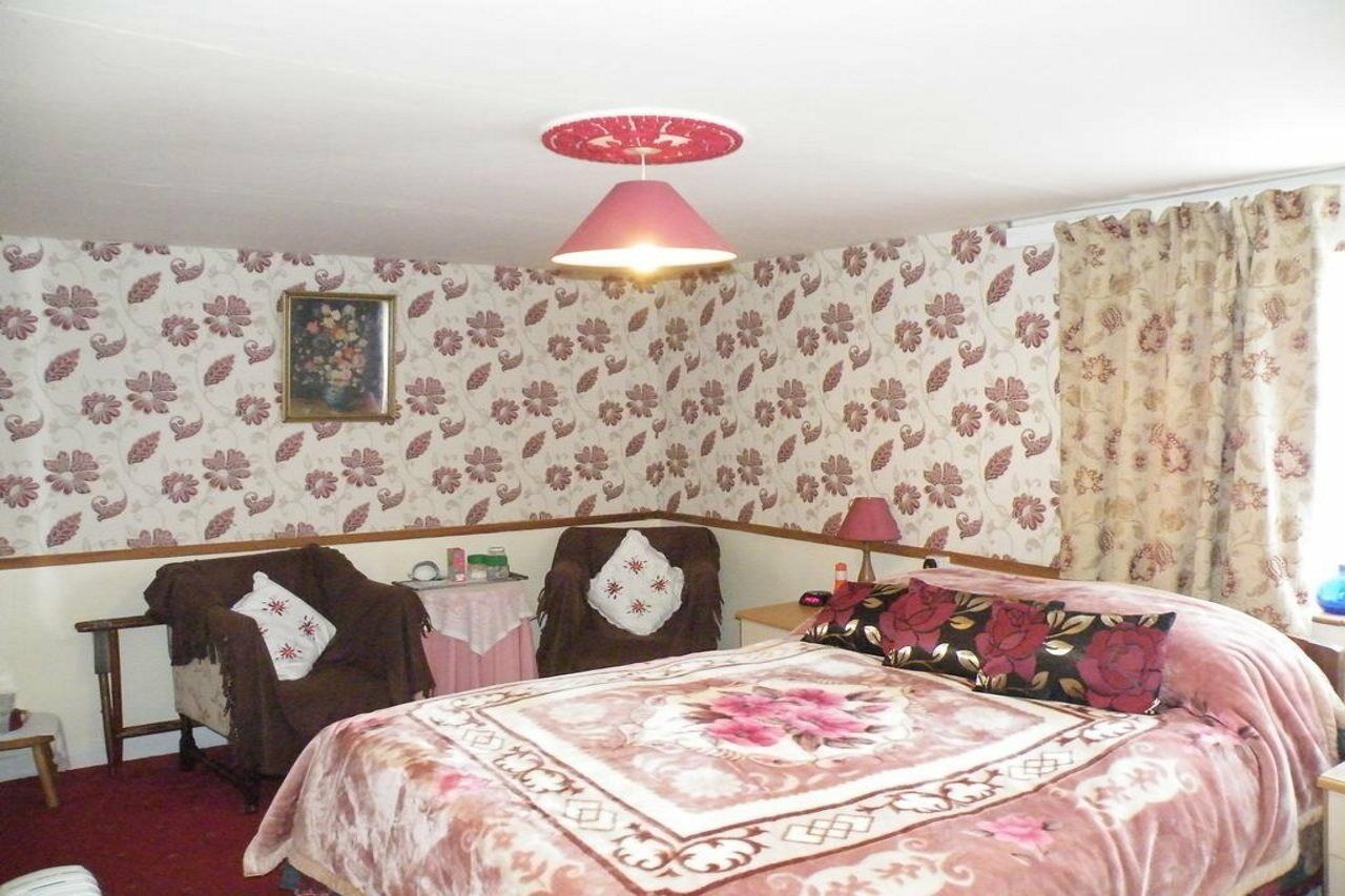 White Cottage Тентърдън Екстериор снимка
